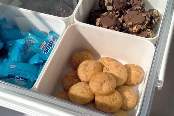 Features Container Raya Features Container Raya